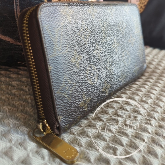 ⚡ FLASH SALE - Louis Vuitton Monogram Zippy - Picture 3 of 17